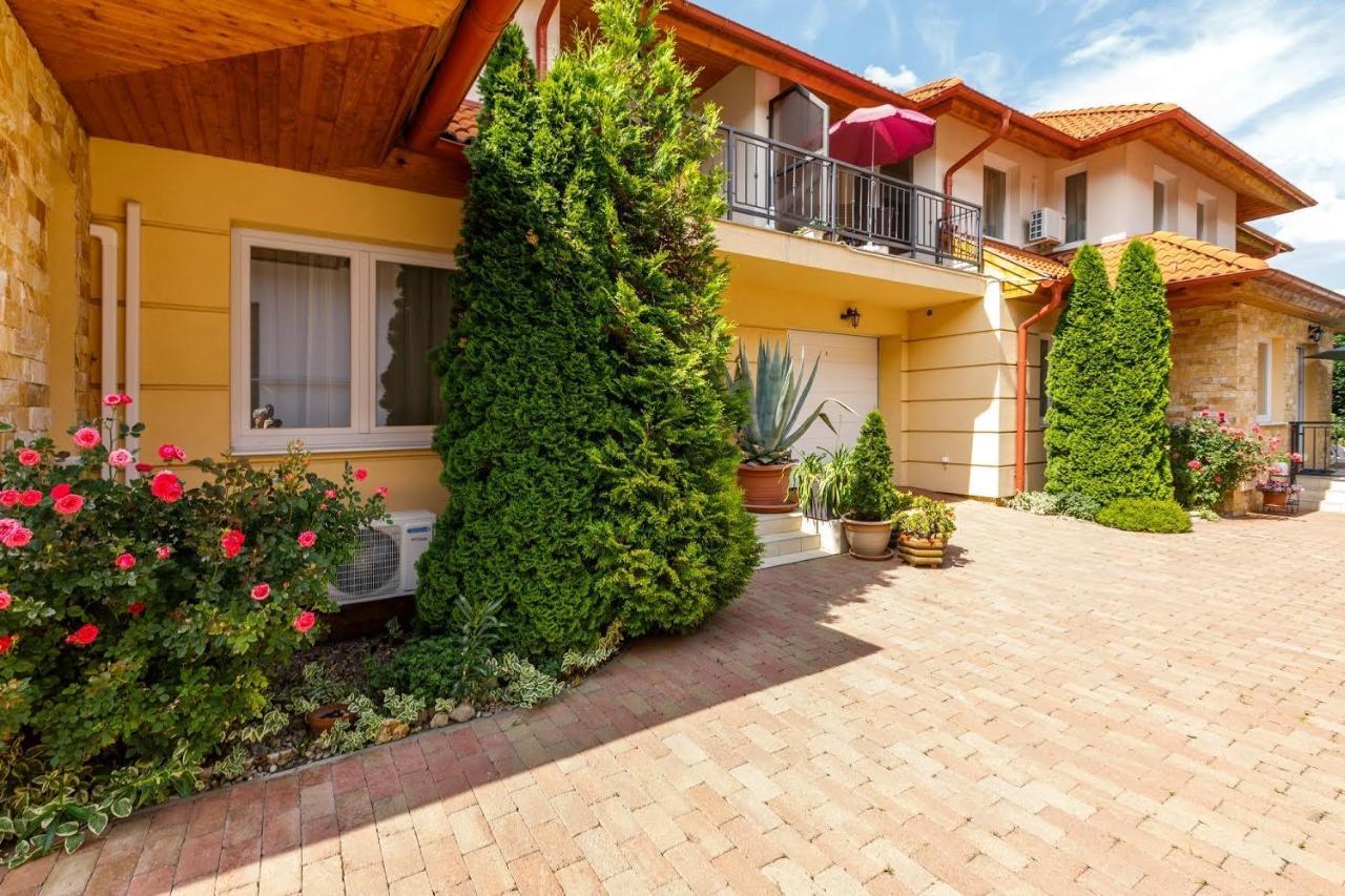 Andi Apartman Héviz Zewnętrze zdjęcie