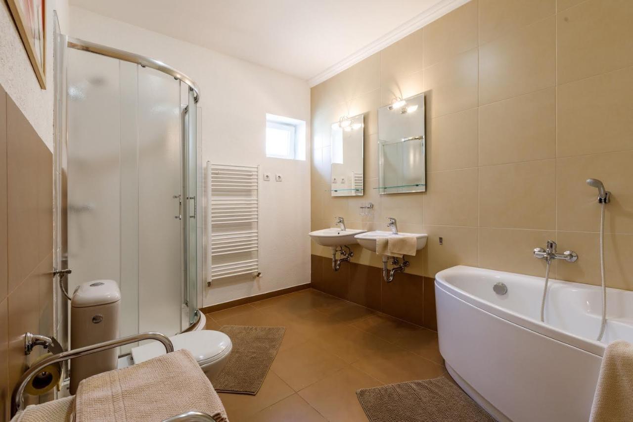 Andi Apartman Héviz Zewnętrze zdjęcie